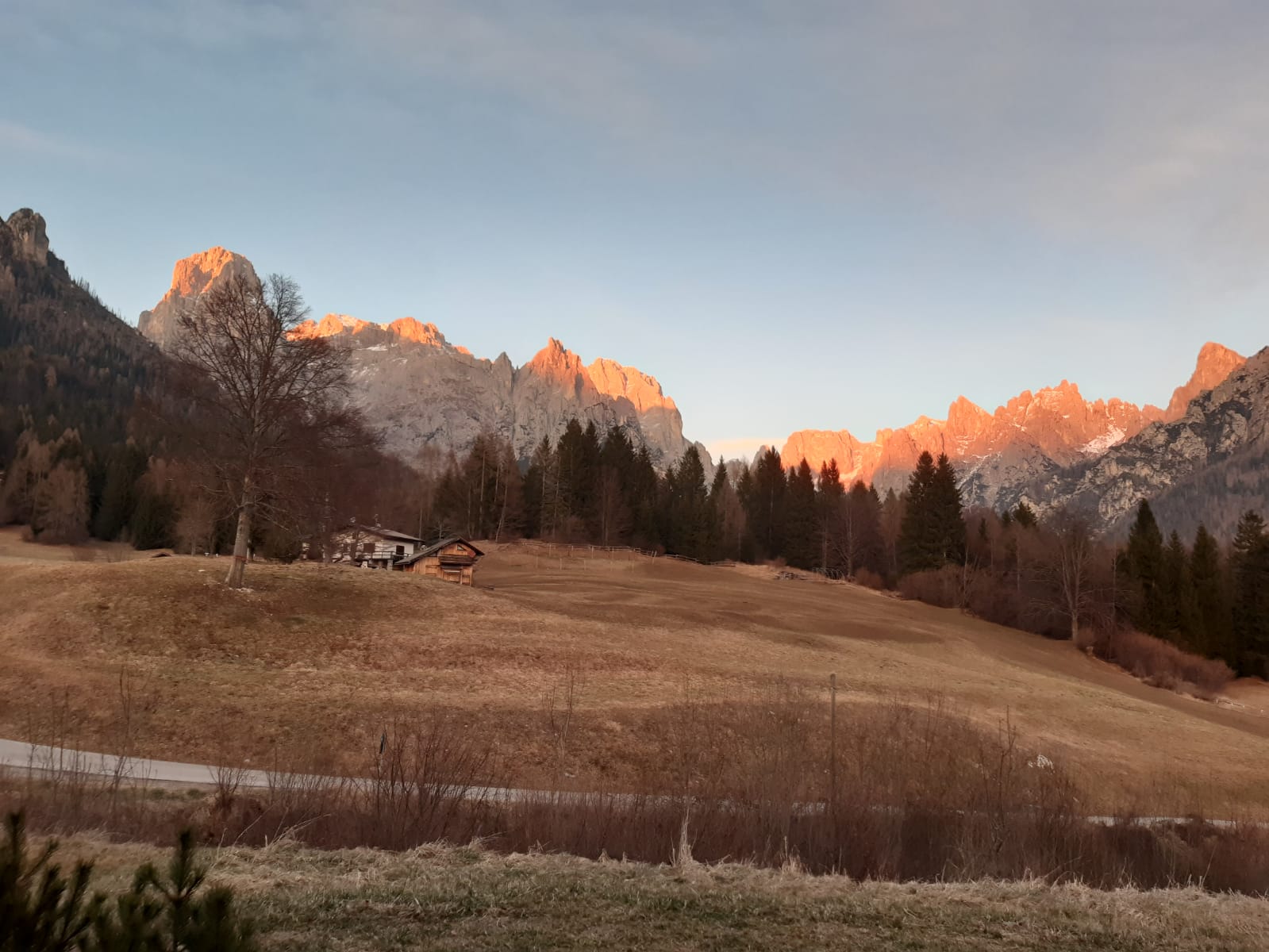 Foto della Locanda Val Canali e della Val Canali