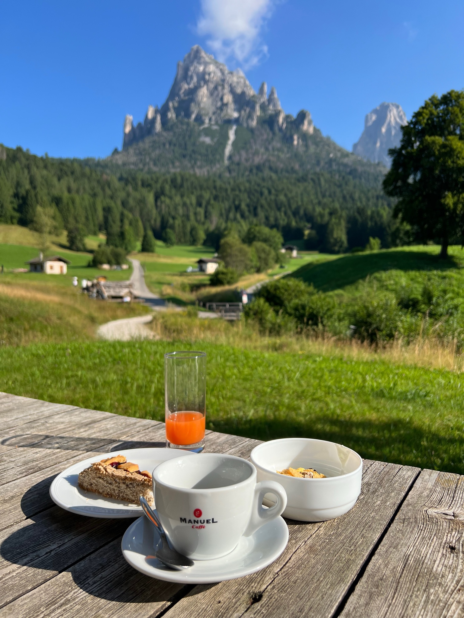 Foto della Locanda Val Canali e della Val Canali